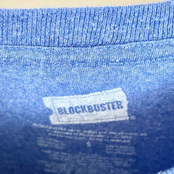 Blockbuster “Make It A Blockbuster Night” Graphic Blue T Shirt Adult size Small - Picture 6 of 6
